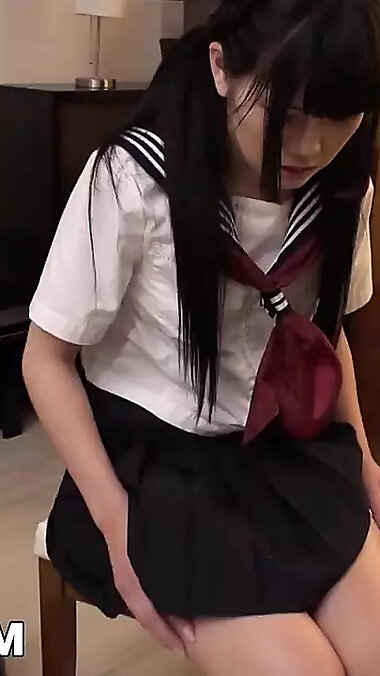 uncensored japanese schoolgirl
